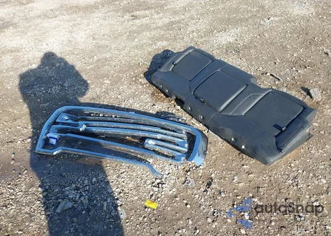 2020 GMC Sierra 1500 4Wd Short Box Slt z USA, uszkodzony, nr VIN 3GTU9DED9LG238939